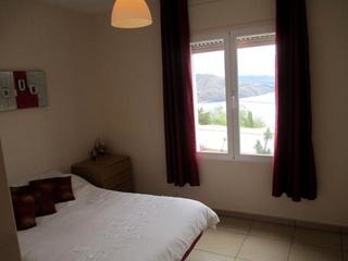  2 bedroom Apartment 216418