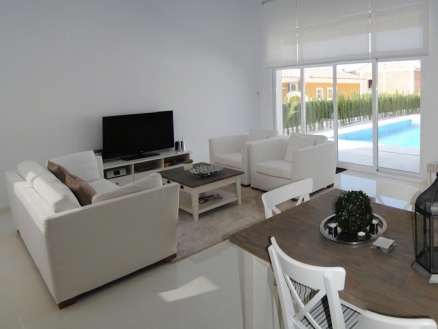 Villa for sale in town, Alicante 216494