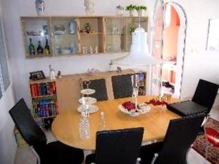 Villa with 3 bedroom in town 216512
