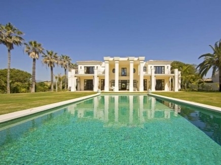 Malaga property | 7 bedroom Villa 216542