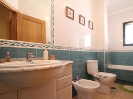  4 bedroom Villa 216564