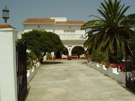 Alhaurin De La Torre property: Villa for sale in Alhaurin De La Torre 216681