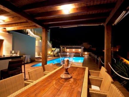 Villa with 4 bedroom in town 217292