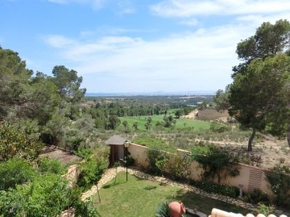Villamartin property: Villa with 5 bedroom in Villamartin, Spain 217676