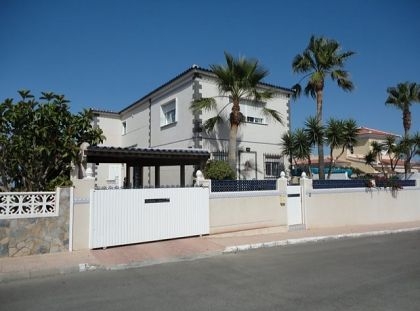 Villamartin property: Alicante property | 5 bedroom Villa 217967