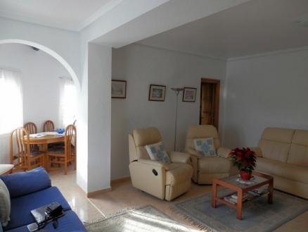 3 bedroom Villa 219358