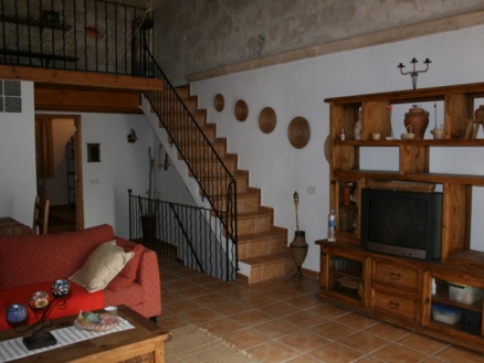Townhome with 4 bedroom in town, Spain 221614
