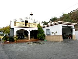 Sayalonga property: Villa for sale in Sayalonga 222871