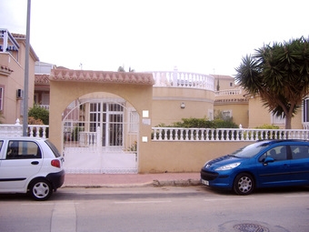Orihuela Costa property: Alicante Villa 223781