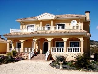 Pinoso property: Villa for sale in Pinoso, Spain 224144
