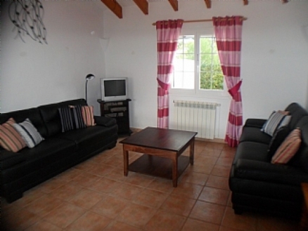 Villa with 3 bedroom in town 229896