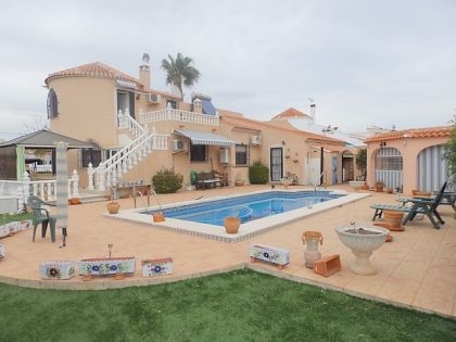 Torrevieja property: Villa for sale in Torrevieja 231030