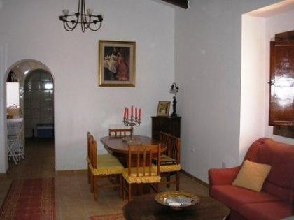 Alicante property | 7 bedroom Villa 231117