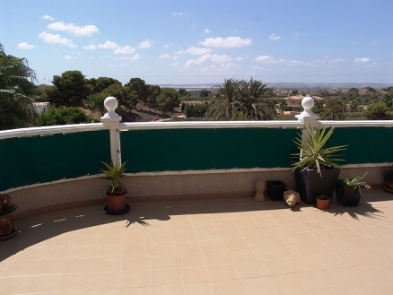 town Villa 232081