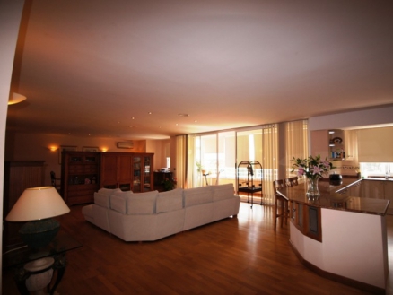 Apartment with 3 bedroom in town, Spain 239889