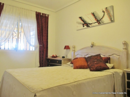 Villamartin property: Alicante property | 4 bedroom Villa 239895