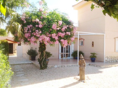 Hondon de las Nieves property: Villa for sale in Hondon de las Nieves, Spain 239960