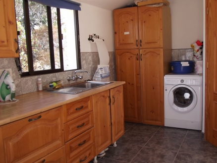 Villa for sale in town, Tenerife 240003