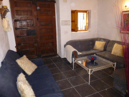 Jalon property: Townhome with 4 bedroom in Jalon, Spain 240130