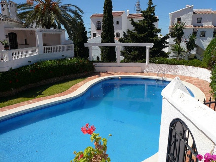 Nerja property: Apartment to rent in Nerja 240308