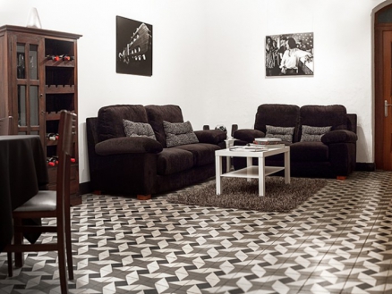 Townhome with 6 bedroom in town 241736