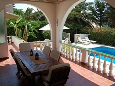 Villa for sale in town 241737