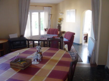 Villa for sale in town, Spain 241738