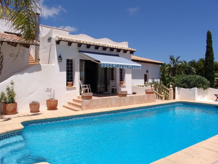 Villa with 4 bedroom in town 241774
