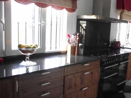  5 bedroom Villa 241784