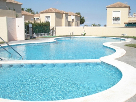 Bungalow&nbsp;for&nbsp;sale&nbsp;in&nbsp;town,&nbsp;Spain&nbsp;241811