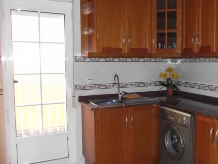  3 bedroom Townhome 241864