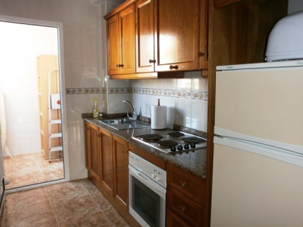  2 bedroom Apartment 241880