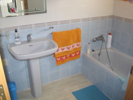 town Apartment 241912