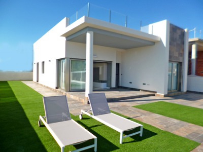 Villamartin property: Villa to rent in Villamartin, Spain 242098