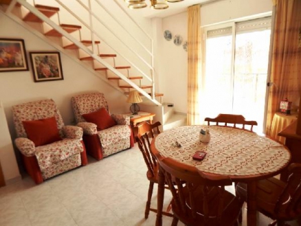  2 bedroom Apartment 242542