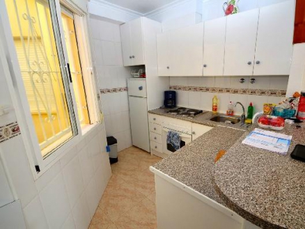  2 bedroom Apartment 242581
