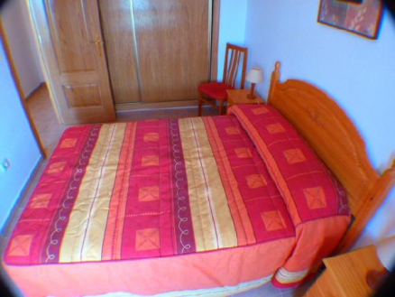  3 bedroom Apartment 242589