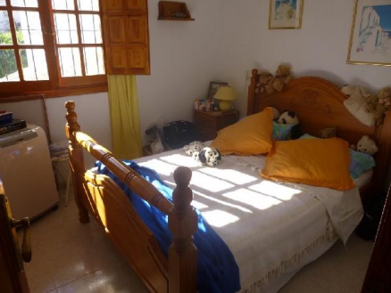 town Apartment 242590