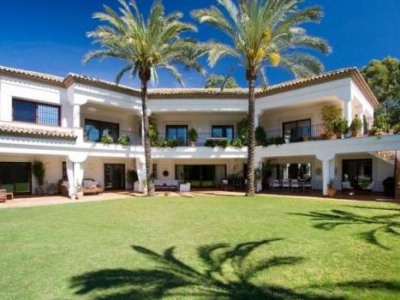 Cancelada property: Villa with 6 bedroom in Cancelada 243287