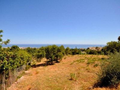 Marbella property: Land with bedroom in Marbella 243303