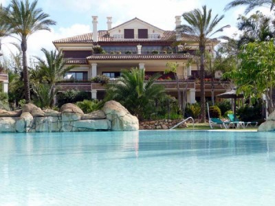 Los Monteros property: Duplex for sale in Los Monteros 243383