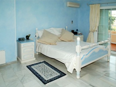 Calahonda property: Malaga Villa 243407