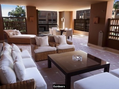 Penthouse with 3 bedroom in town 243424