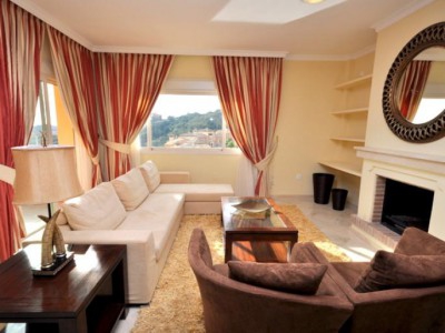 Elviria property: Penthouse with 2 bedroom in Elviria 244028