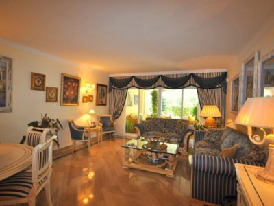 Estepona property: Apartment for sale in Estepona, Spain 244039