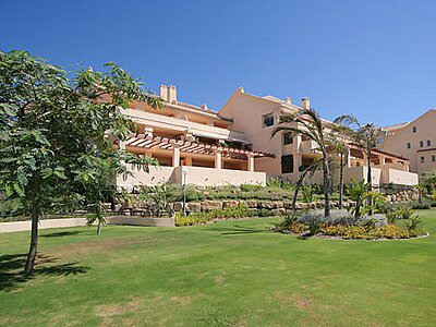Nueva Andalucia property: Duplex for sale in Nueva Andalucia, Spain 244049