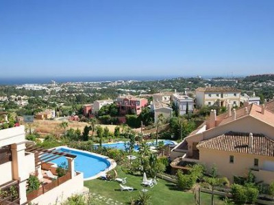 Nueva Andalucia property: Duplex with 3 bedroom in Nueva Andalucia 244049