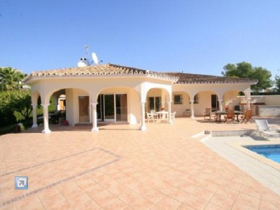 Hacienda Las Chapas property: Villa for sale in Hacienda Las Chapas, Malaga 244054