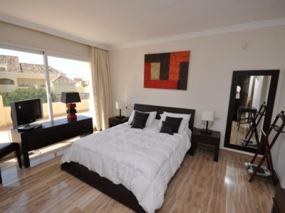 Estepona property: Penthouse for sale in Estepona, Malaga 244056