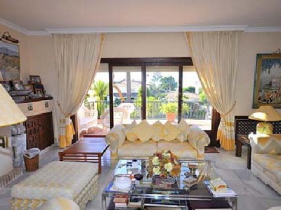 Los Monteros property: Villa with 6 bedroom in Los Monteros, Spain 244086